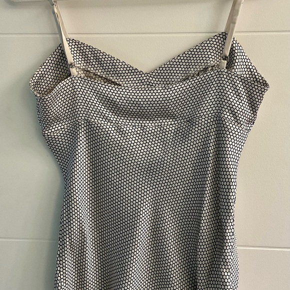 EXPRESS Design Studio Cami Top - Picture 2 of 4